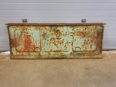1948-1952 Ford F2 stepside tailgate