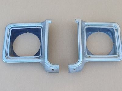 1973-1981 Chevrolet Pick-up headlight bezels